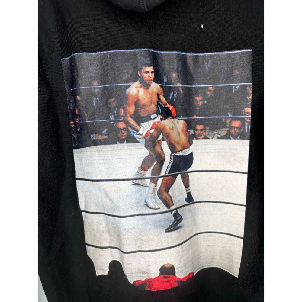 Muhammad Ali People's Champ Hoodie Size Medium Black GOAT Screened Boxing - Picture 3 of 11